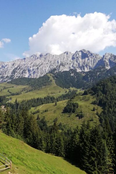 Alpen-Panorama-Job-Gesundheits-Krankenpfleger-Altenpfleger-Bayern